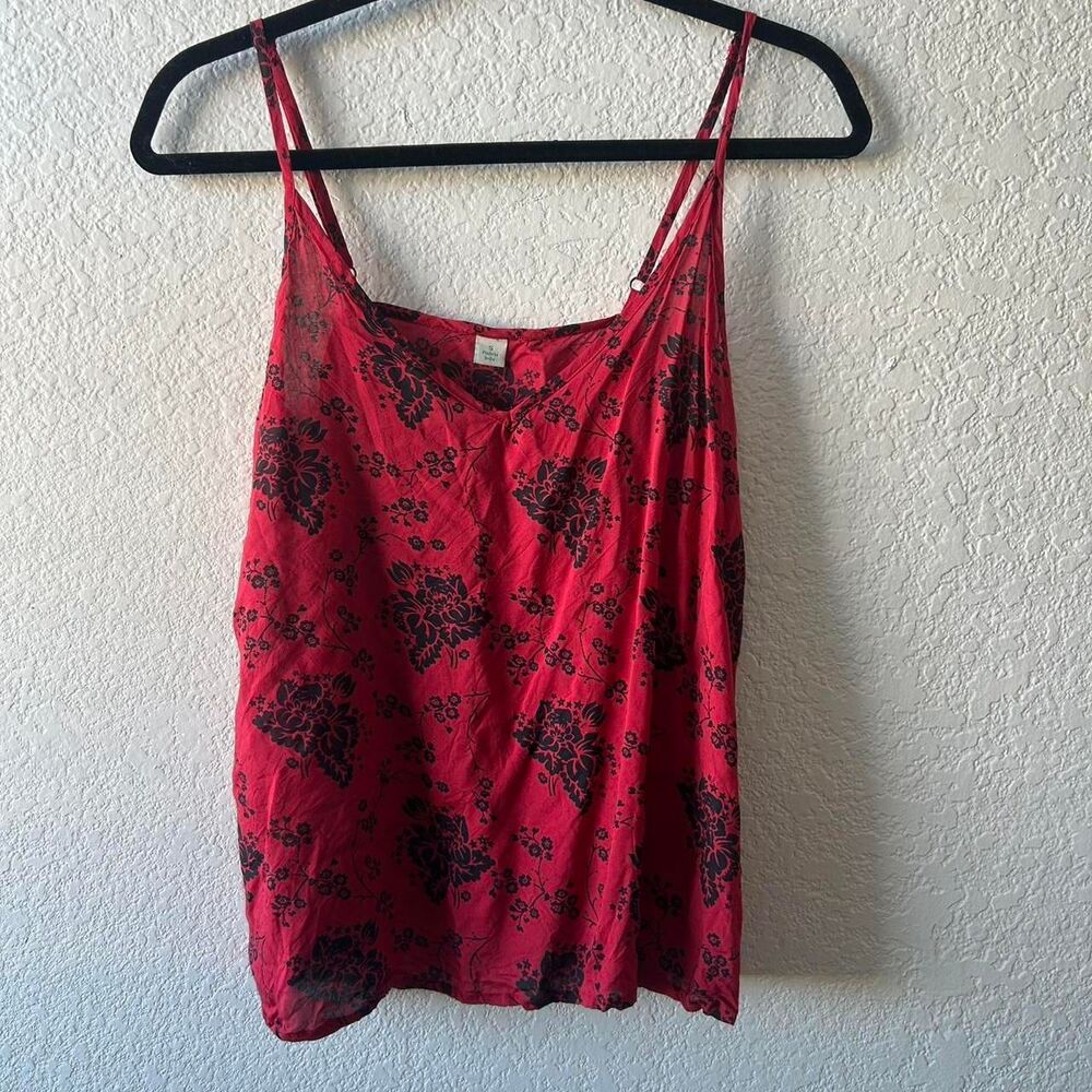 Sundance Women's Red Dark Floral Tank Small Whimsigoth Fairy Grudge Fantasy - Picture 3 of 8